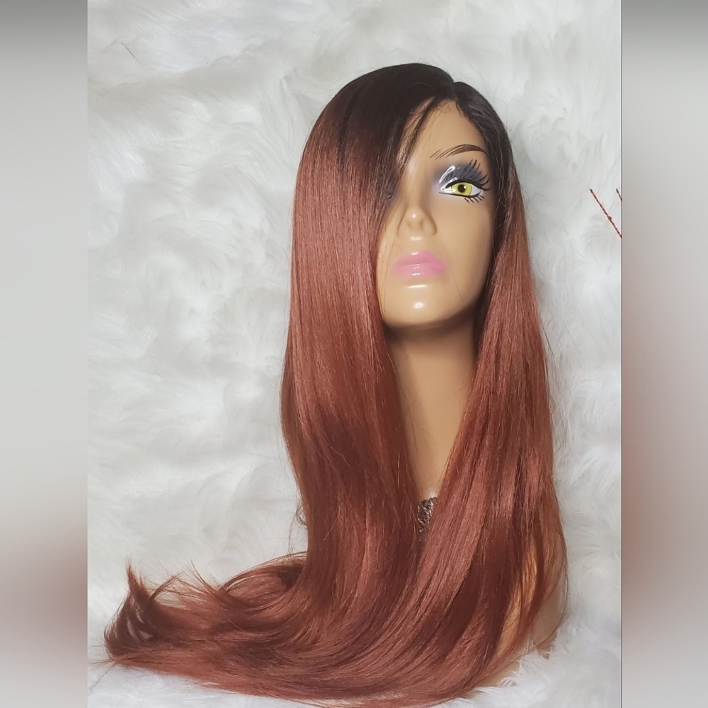 Full Wig. Long Layered 22" 2 Tone.